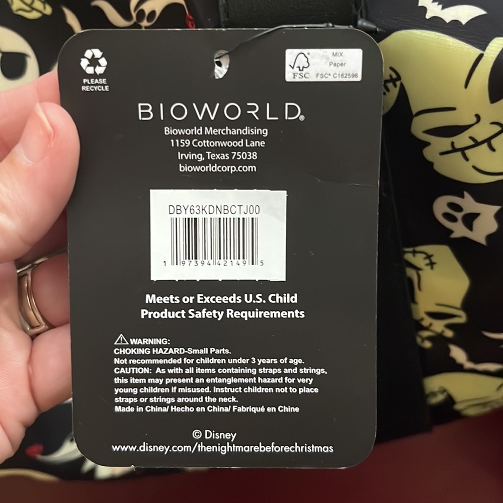 Disneys nightmare before christmas overnight rolling tote travel bag - Picture 11 of 11